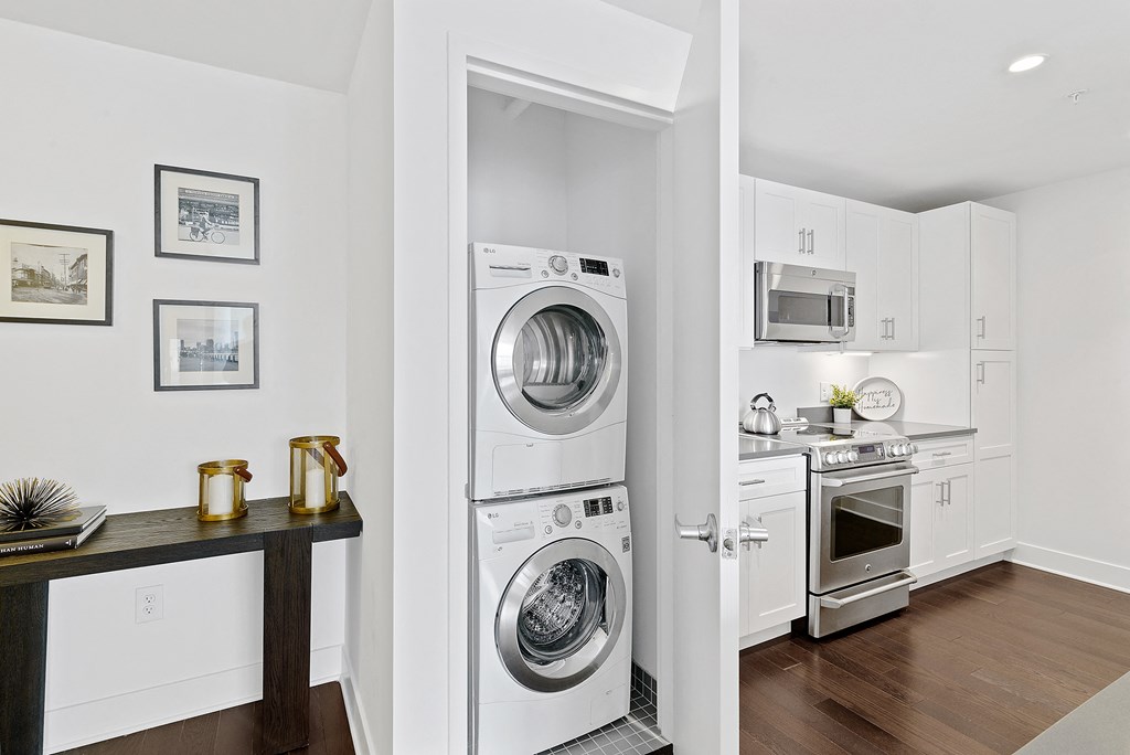 Laundry at 65 Bay Street, Jersey City