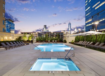 65 Bay Street 1-2 Beds Apartment for Rent - Photo Gallery 3