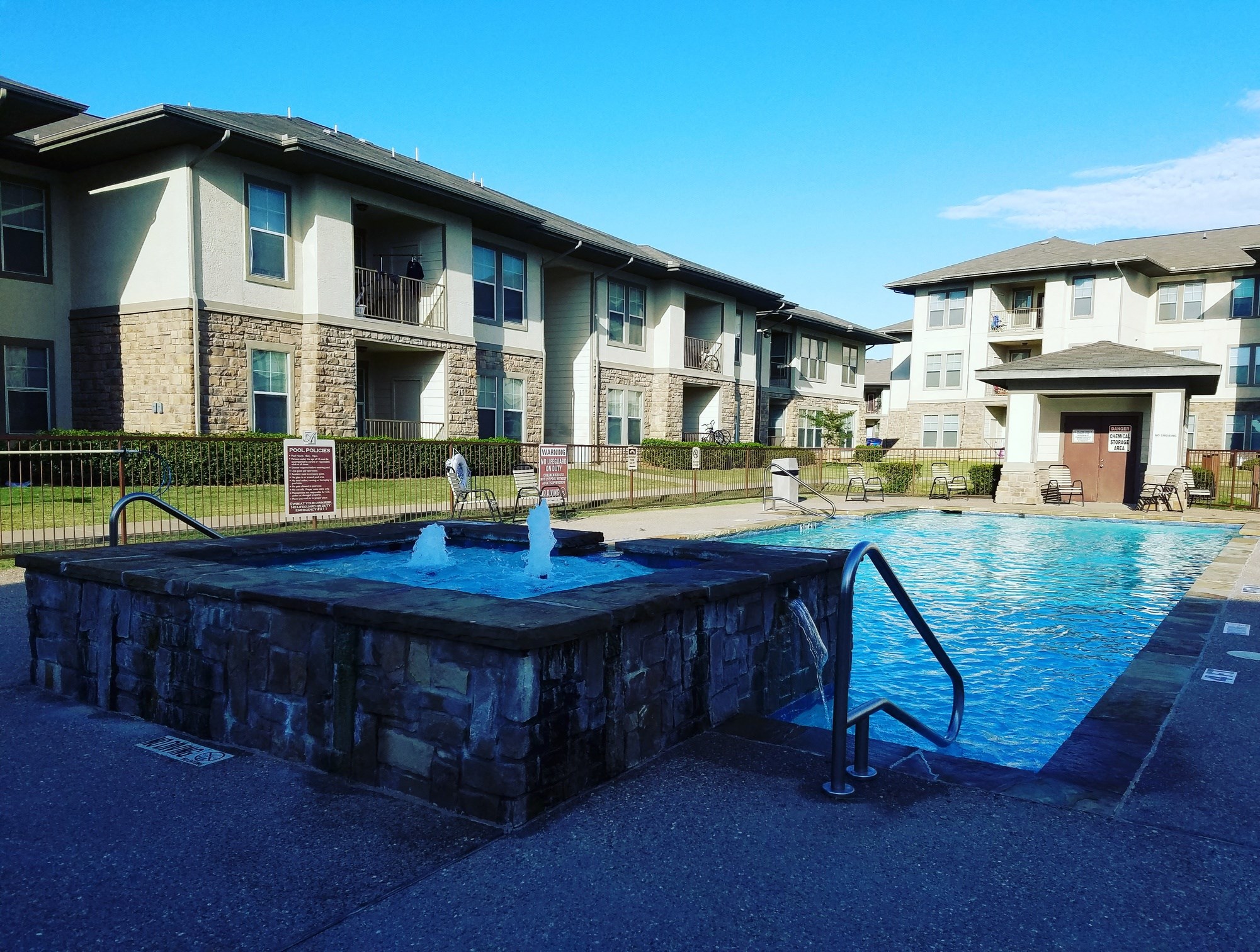 Artisan at Rush Creek Apartments, 6000 Bacara Ln, Arlington, TX RENTCafé