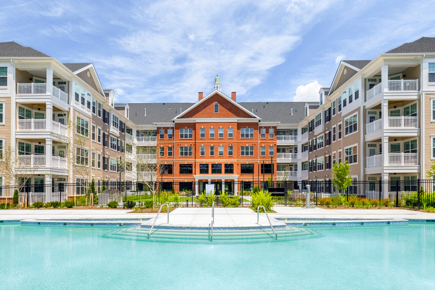 Designer Collection at Creekstone Village