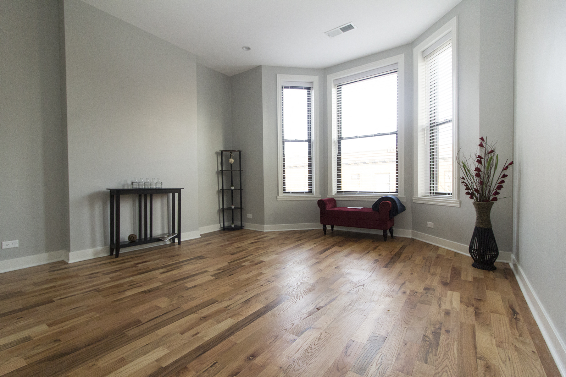 753 Buckingham Living Room