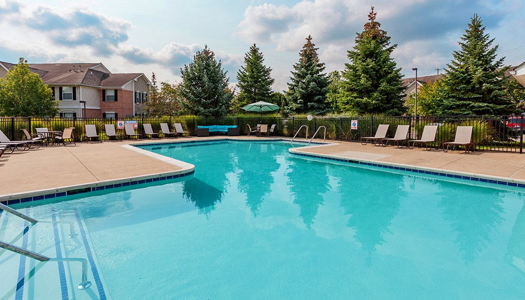 Large Swimming Pool at Canton Club