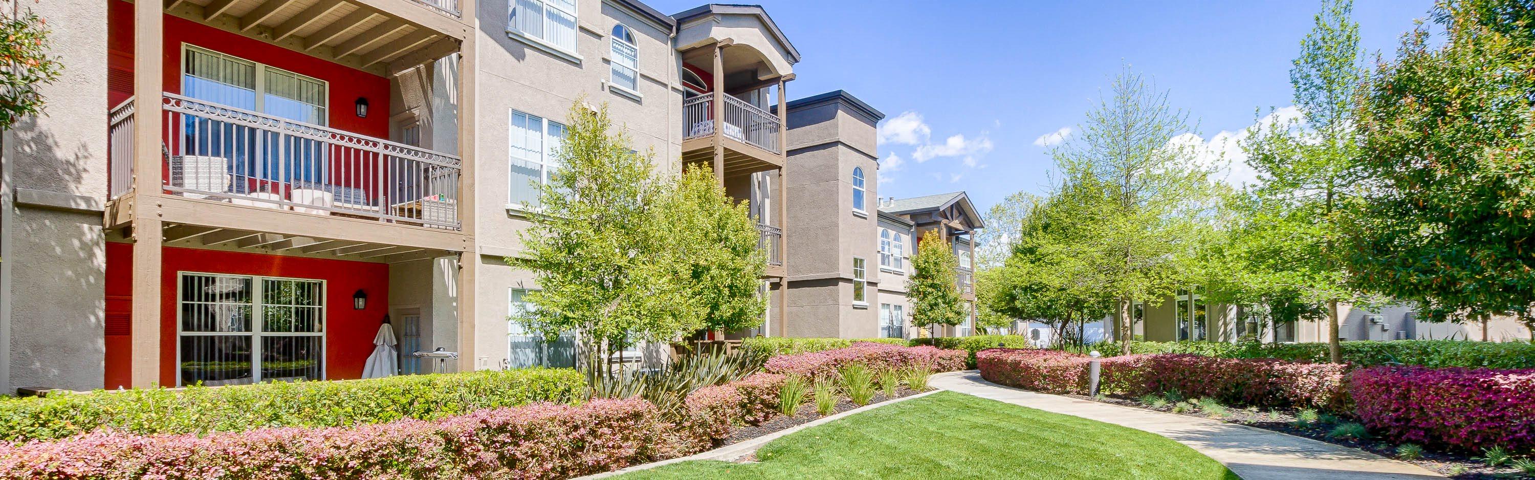 Apartments near Sonoma State University | Renaissance ...
