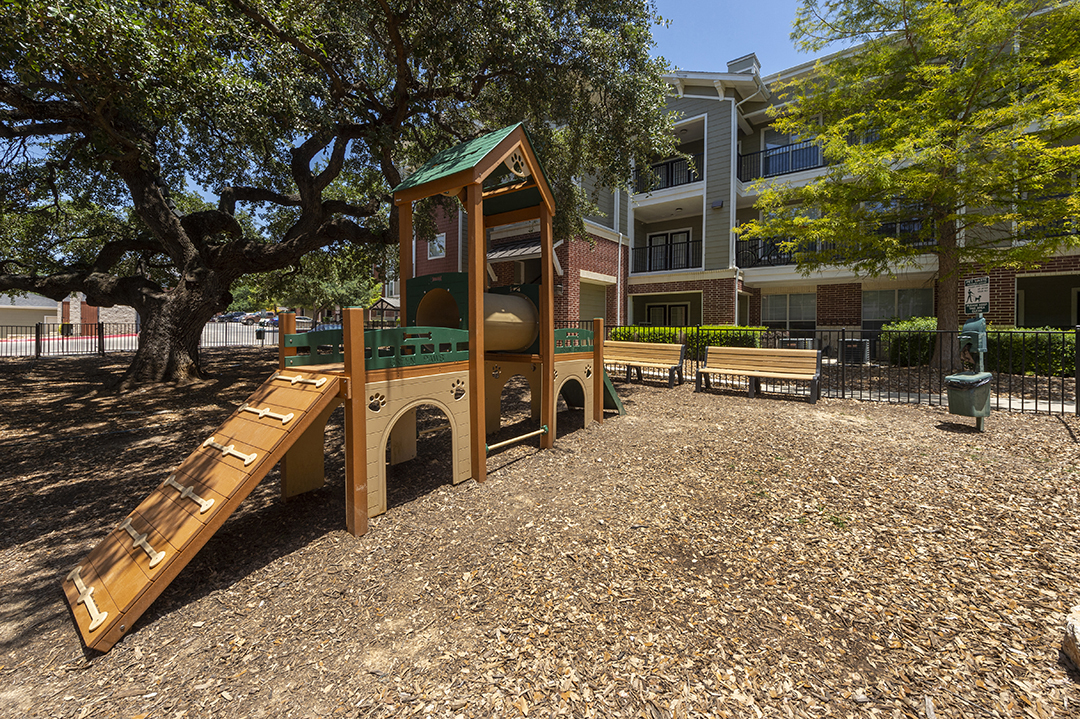 playgrounds at the preserve at city center apartments