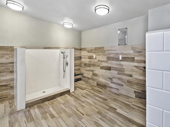 525 W. 24th Street 1-2 Beds Apartment for Rent - Photo Gallery 3