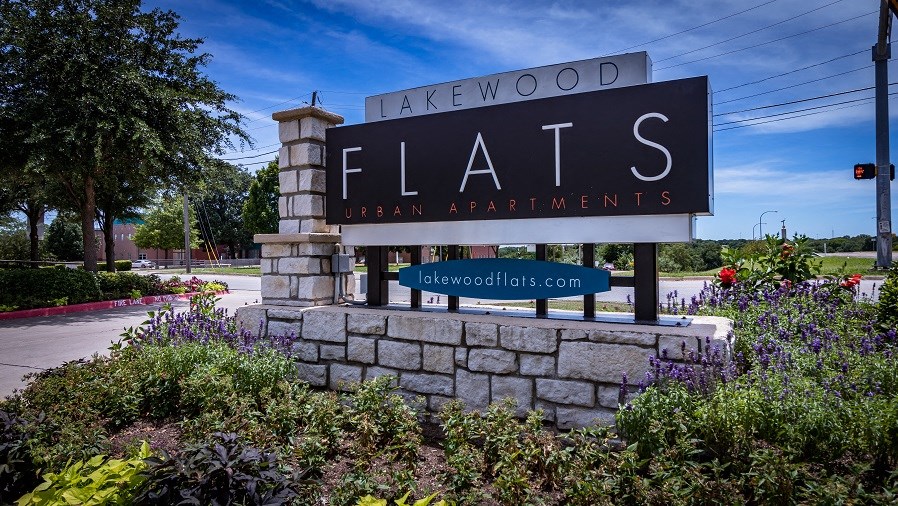 Lakewood Flats Apartments