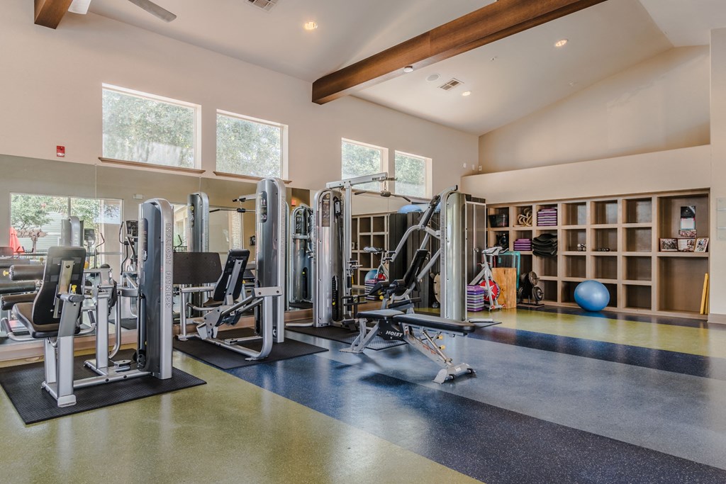 Lakewood Flats Apartments