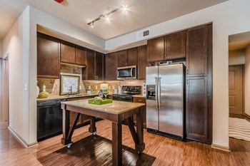 east dallas apartments for rent  - Photo Gallery 3