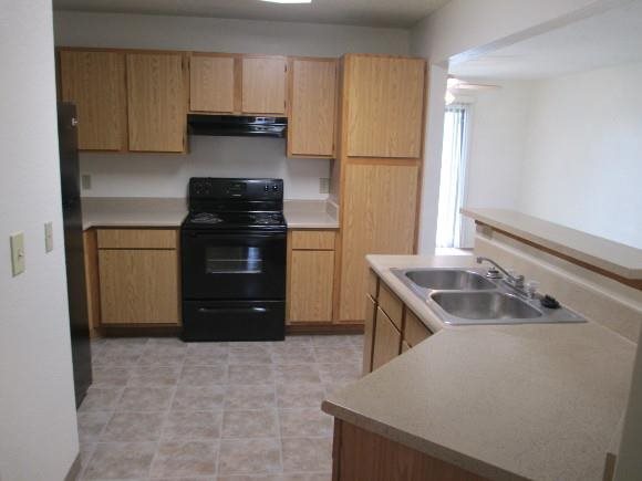 Photos And Video Of Meadow Ridge Apartments In West