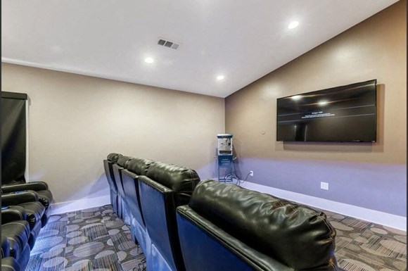 Circa And Ecco Apartments Circa And Ecco Apartments