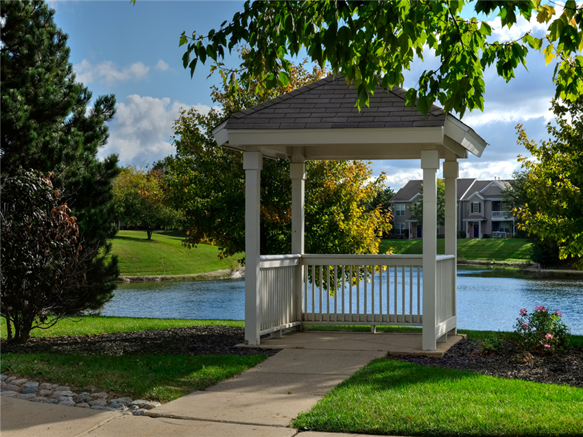 HighPoint Serenity Apartments, 160 S HighPoint Drive, Romeoville, IL