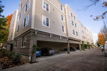 BuckmanHights_Amenities_Exterior