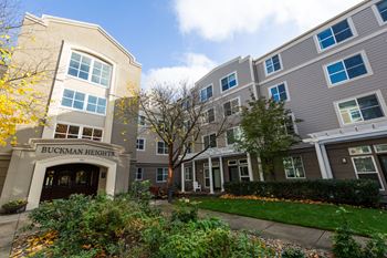 BuckmanHights_Amenities_Exterior