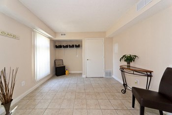 4334 Appian Way West 1-3 Beds Apartment for Rent - Photo Gallery 17