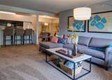 The Woodlands Of Minnetonka Apartments