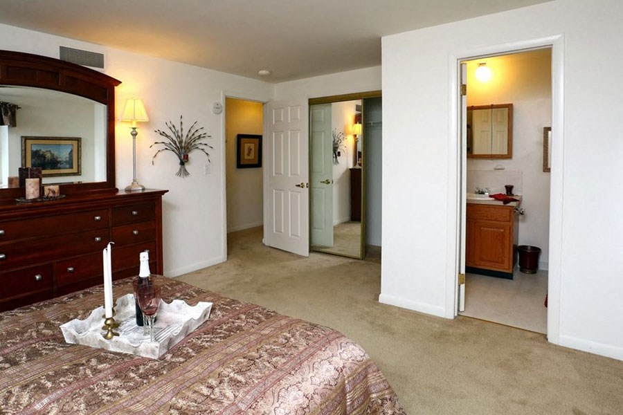 Bright Living Room at Dannybrook Apartments, Williamsville, NY