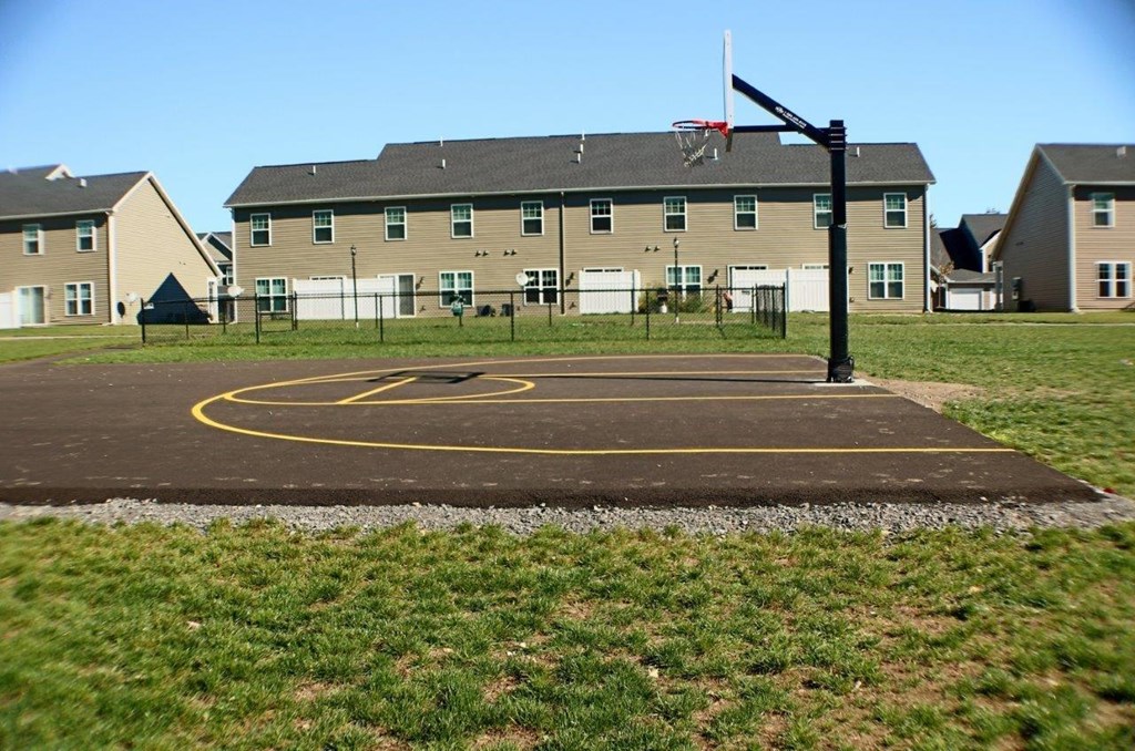 Outdoor Basketball Court at Collett Woods Townhouses, Farmington,New York