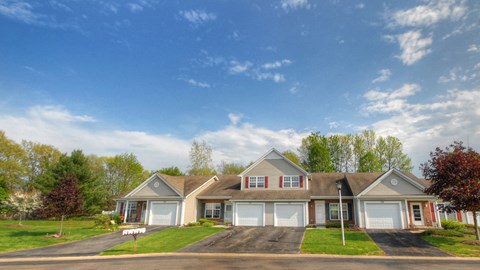 Spring Ranch Exterior at Fetzner Square Apartments & Townhouses, Rochester, NY