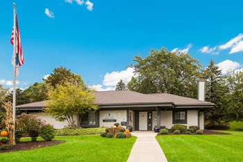 4235 Southport Circle 1-3 Beds Apartment, Townhouse for Rent - Photo Gallery 5