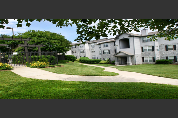 Stoneridge Farms At The Hunt Club Apartments 2325