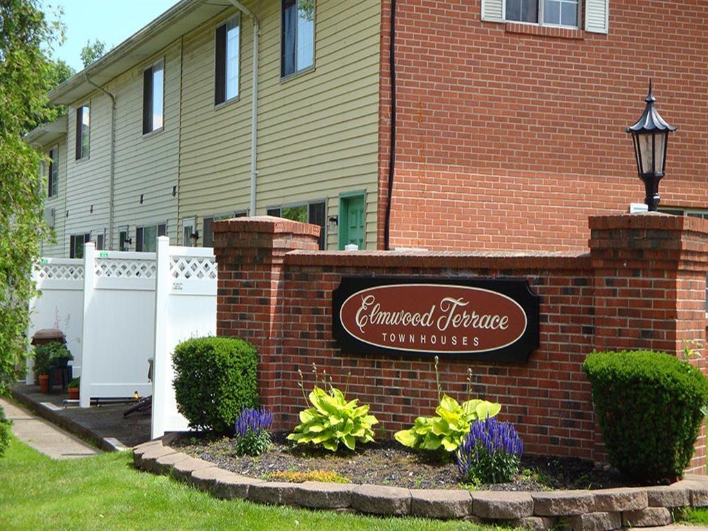 Elmwood Terrace Apartments & Townhomes, 95 Elmwood Ter, Rochester, NY