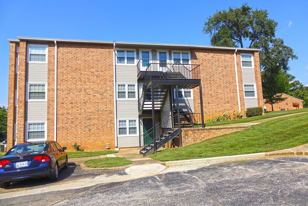 Off-street Parking at Pine Forest Apartments, Cleveland, TN, 37312