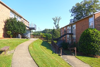 300 Cooper Street 1-3 Beds Apartment, Affordable for Rent - Photo Gallery 2
