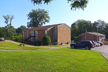 300 Cooper Street 1-3 Beds Apartment, Affordable for Rent - Photo Gallery 5