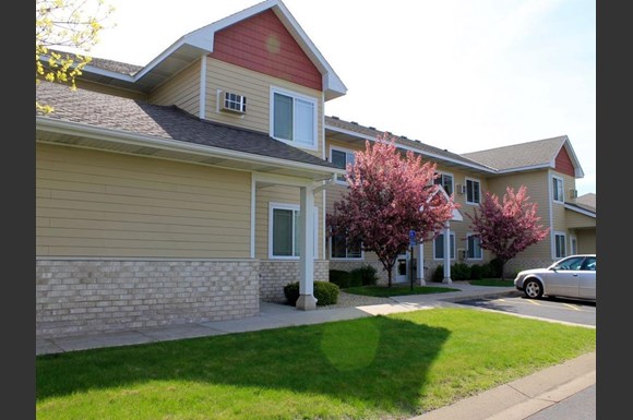 Lakeville Court Apartments 20390 Dodd Blvd Lakeville Mn Rentcafe