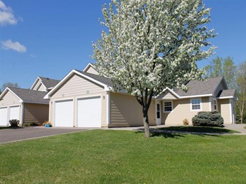 947 Woodland Drive 3 Beds Apartment, Affordable for Rent - Photo Gallery 2