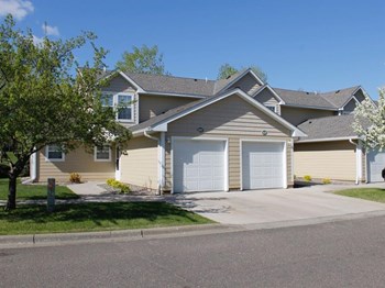 947 Woodland Drive 3 Beds Apartment, Affordable for Rent - Photo Gallery 3