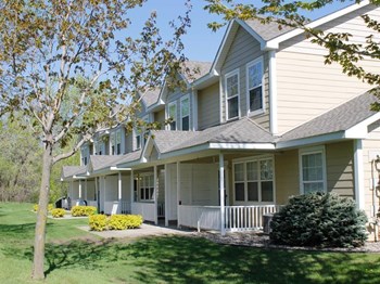 947 Woodland Drive 3 Beds Apartment, Affordable for Rent - Photo Gallery 5
