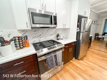543 W. Fullerton Ave. Studio-2 Beds Apartment for Rent - Photo Gallery 10