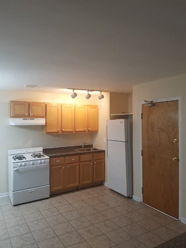 1 N Dryden Pl 2 Beds Apartment for Rent Photo Gallery 1