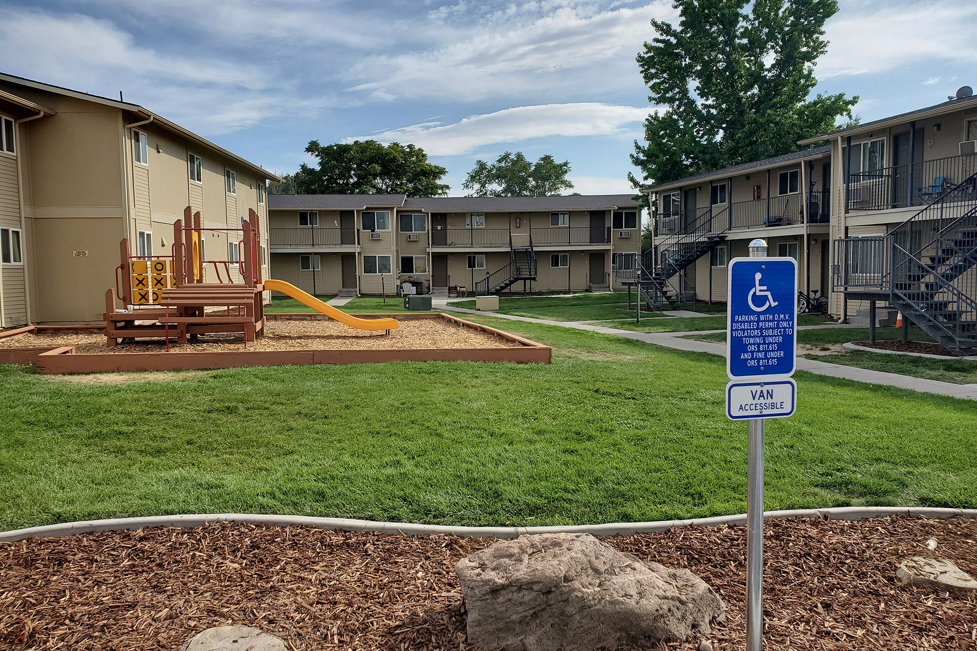 West Alameda Apartments, 833 Alameda Drive, Ontario, OR  RENTCafé