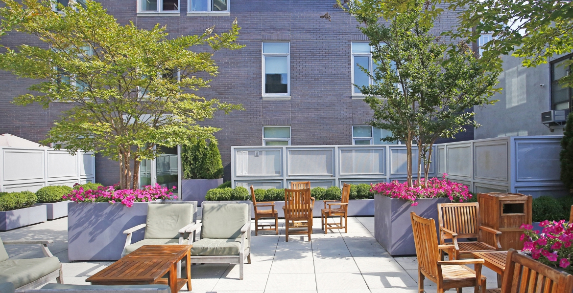 outdoor lounge  at 568 Union, Brooklyn