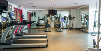 fitness center treadmills at 568 Union, Brooklyn, 11211 - Photo Gallery 13