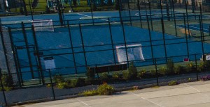 Colony Park Pool and Sundeck with Lounge Chairs Colony Park Pool and Sundeck with Lounge Chairs at Colony Park, New York - Photo Gallery 5