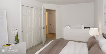 beautiful bedroom cozy, comfortable at Heatherwood House at Ronkonkoma, Lake Ronkonkoma, NY - Photo Gallery 8