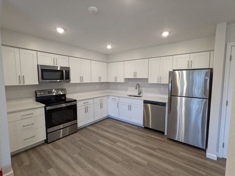 Upgraded Kitchen in 1 Bedroom Apartment