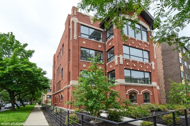 6900 N Sherudan Rd Exterior 2