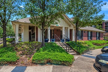 24800 Chenal Parkway 1-3 Beds Apartment for Rent - Photo Gallery 2