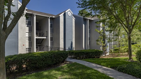 the building where the hotel is located