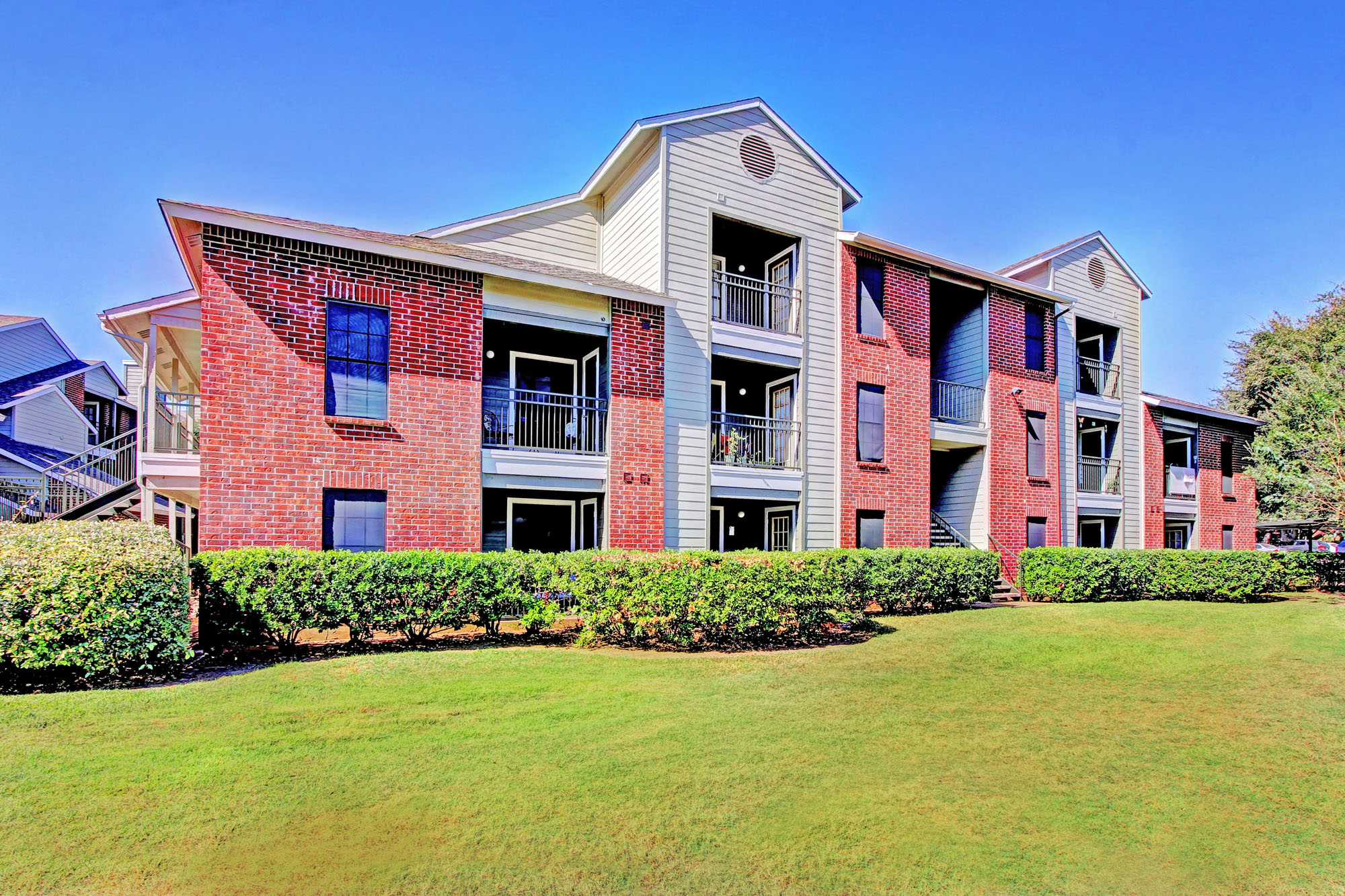 The Flats on San Felipe Apartments in Austin, TX