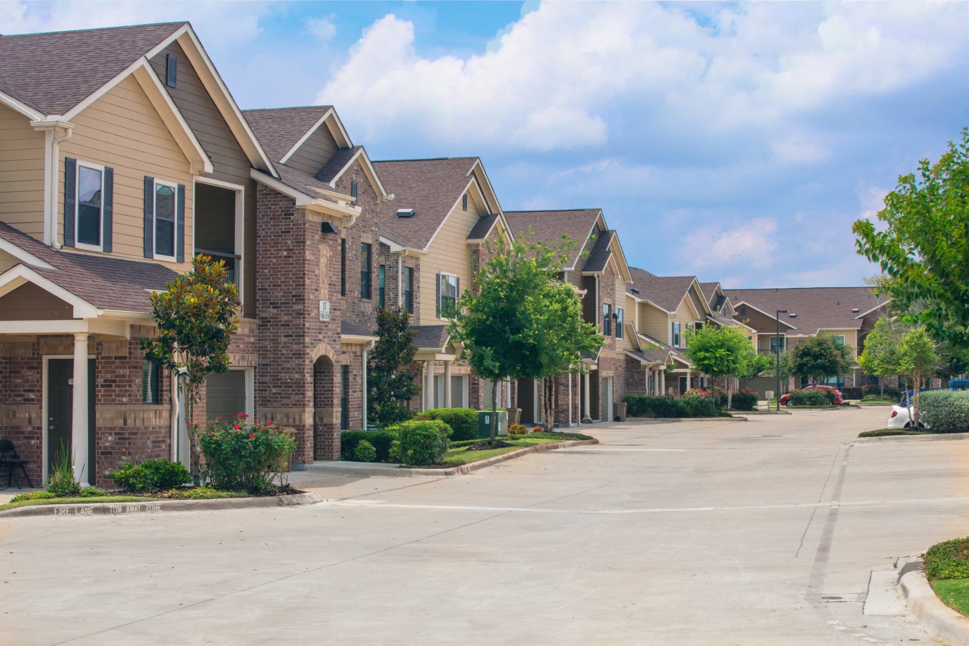 Avenues at Cypress Apartments, 21500 Cypresswood Drive, Cypress, TX