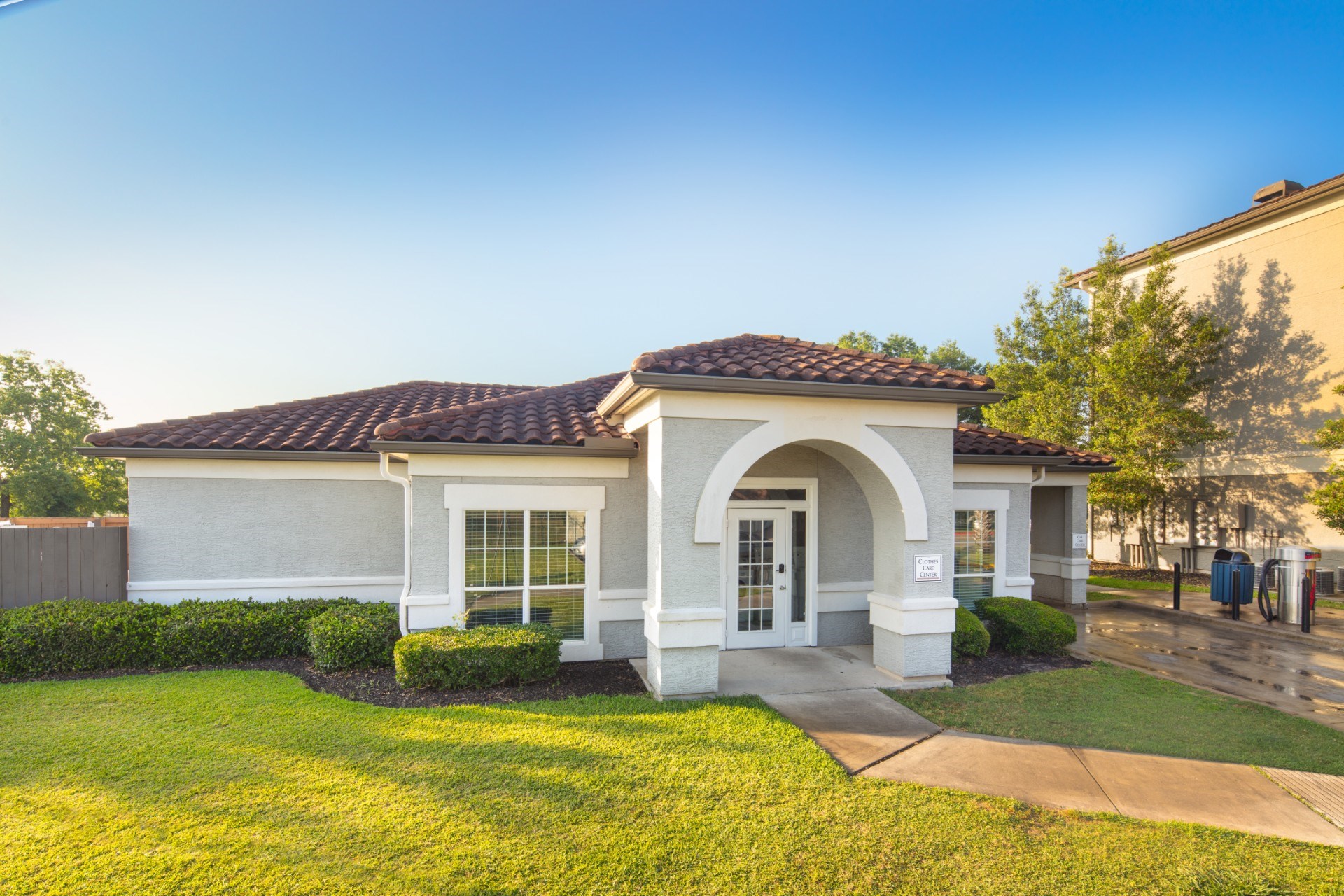 Vineyards Apartments, 21550 Provincial Blvd., Katy, TX RENTCafé