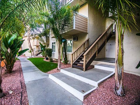 Campbell Plaza Apartments