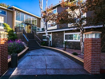 710 Nido Drive 1-3 Beds Apartment for Rent - Photo Gallery 4