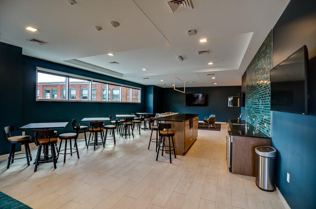 Resident Clubhouse at Venue Tower Apartments