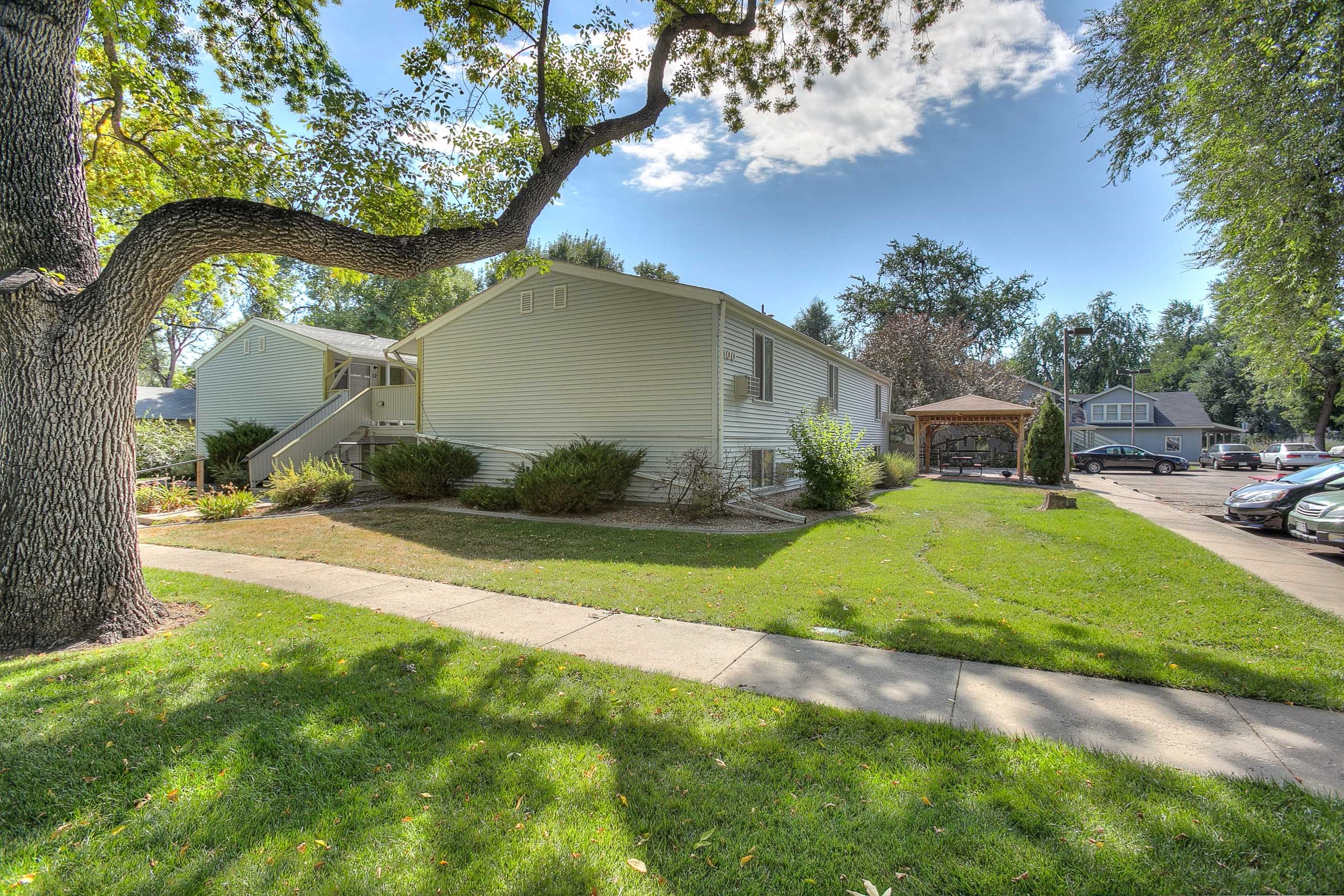 Village On Bryan Apartments, 100 South Bryan Avenue, Fort Collins, CO